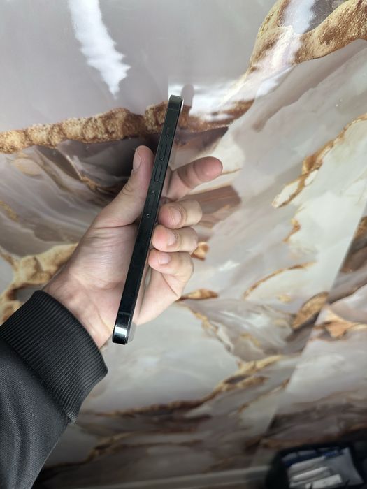 Продам телефон Айфон 13 Pro Max 256Gb