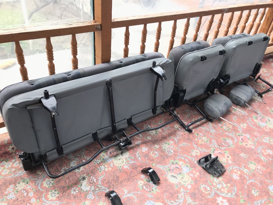 Damas orqa kaplekt sidinlar sotladi holati alo