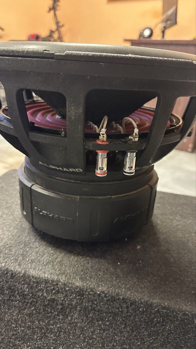 Суббуфер Alphard deaf bonce 2400