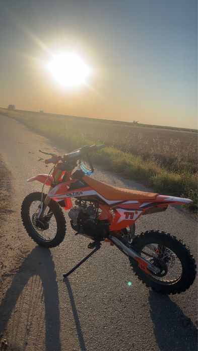 Vand sau schimb moto cross Ultra 125cc 4T