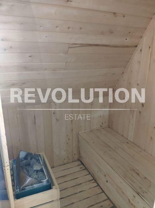 Дава се под наем Тристаен апартамент в Варна, Център - 125 кв.м за 500 € - Снимка #6