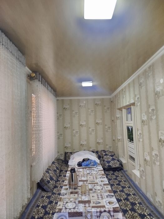 Срочна 3 хонали квартира сотилади 2 етаж кота балкон ремонти яхши