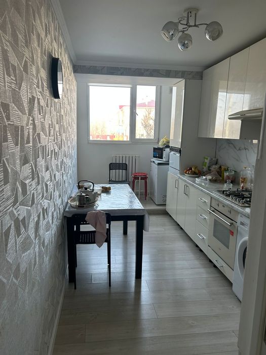 Продам 2 комн квартиру