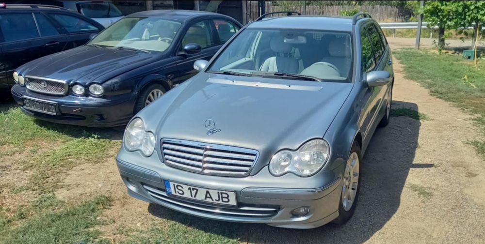 Vând Mercedes C-Class 220 CDI 150 CP 2005 Euro 4