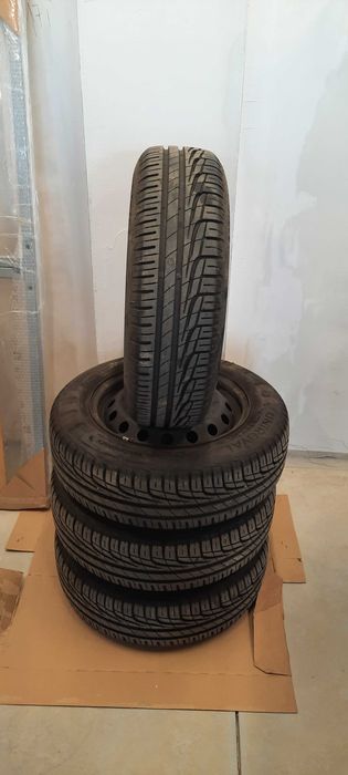 ЛЕТНИ ГУМИ УНИРОЯЛ 185/65/15 ПОЧТИ НОВИ с джанти за Фиат Пунто Ево