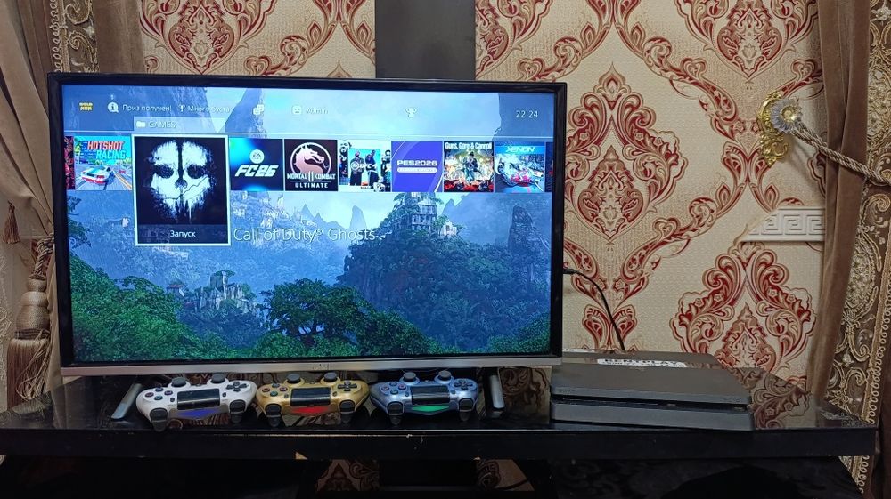 Playstation-4. 1TB