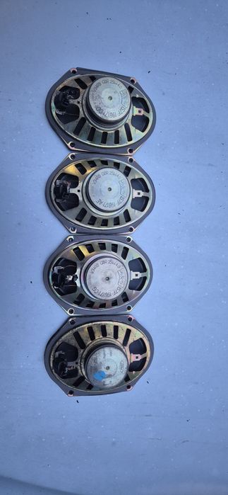 Колони от Форд..