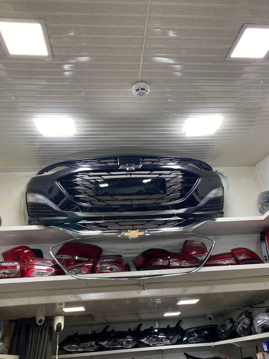 Ekonix 2 bamfer Малбу бамфер капот ва е