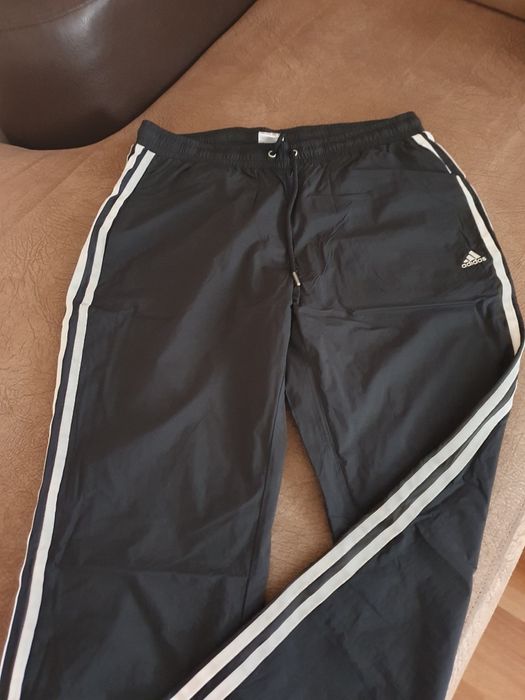 Дамски екипи Адидас