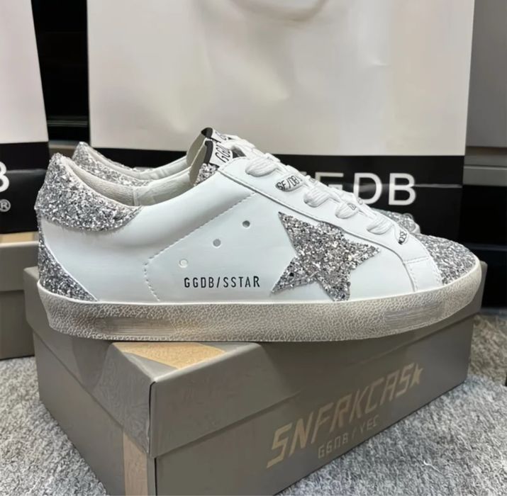 Кроссовки golden goose