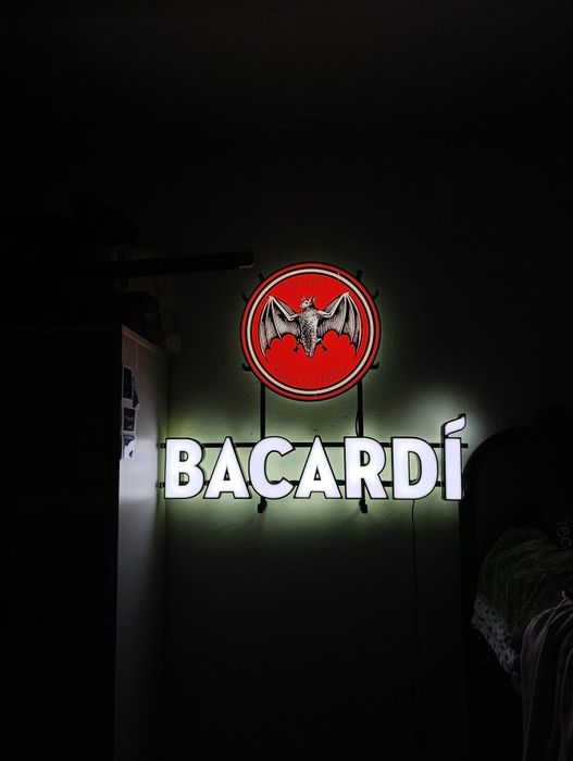 Продам вывеску от бакарди