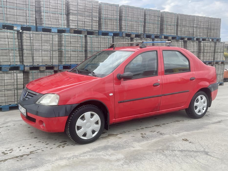 Vând Dacia Logan din 2005 cu motor de 1.4 MPI 75 kW