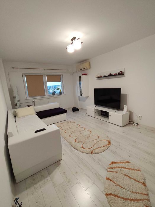 Inchiriere apartament 3 camere zona centru Ploiesti