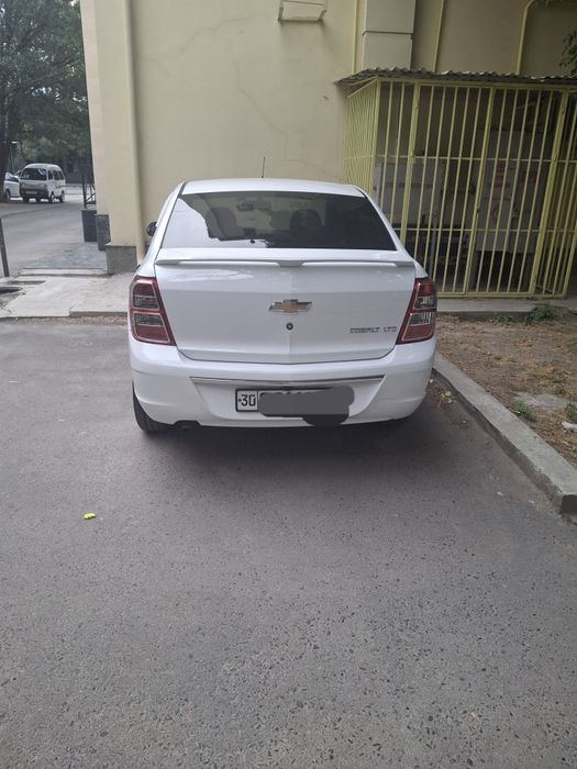 Продается автомобиль COBALT каробка автомат