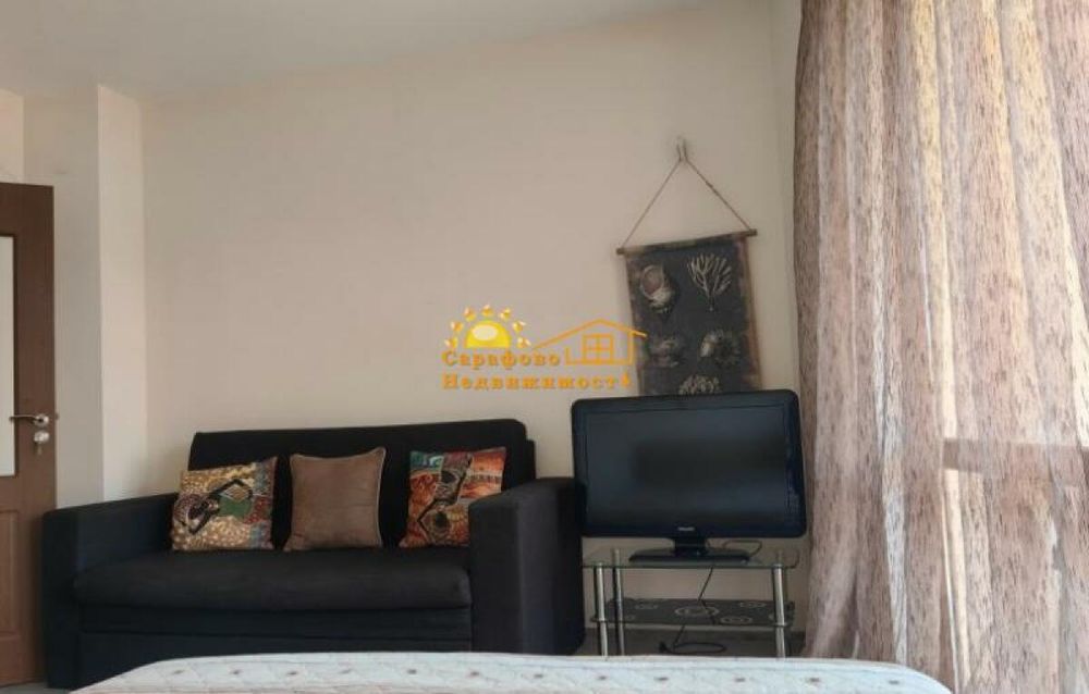 Дава се под наем Едностаен апартамент в Бургас, Сарафово - 40 кв.м за 255 € - Снимка #2