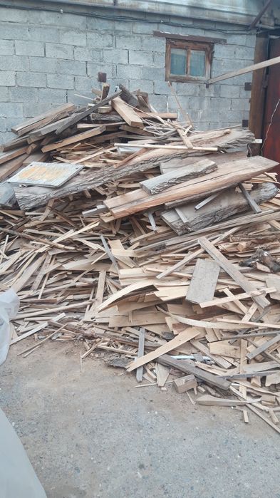 Дрова бесплатно сухой