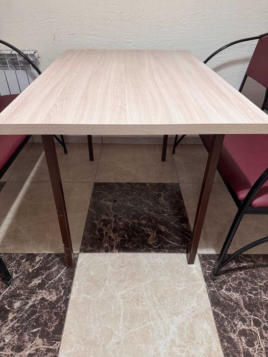 Продам столы кухонные