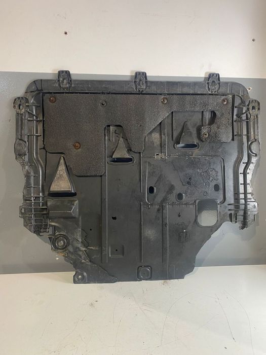 Scut motor VOLVO V40 2019 31440279