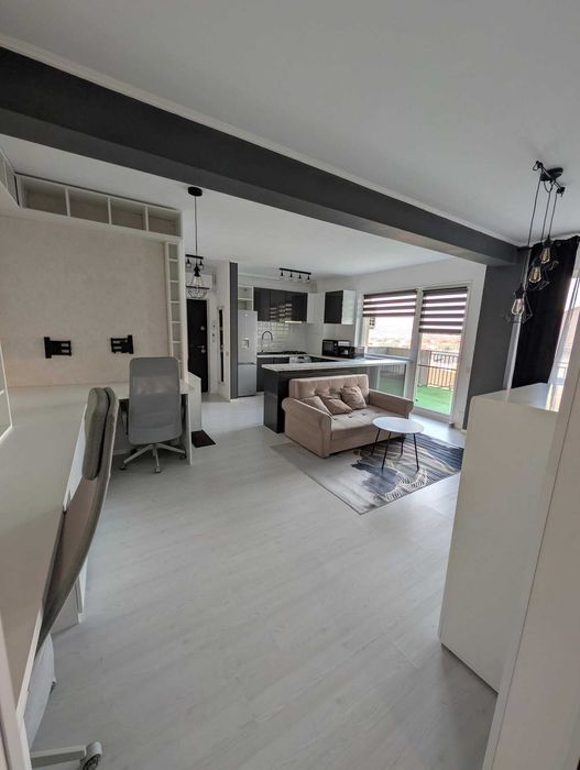 Apartament 47 mp + 30mp terasa, priveliste, sub padure, parcare in garaj cu incarcator masina electrica personal TRIFAZIC, zona Teilor, Floresti