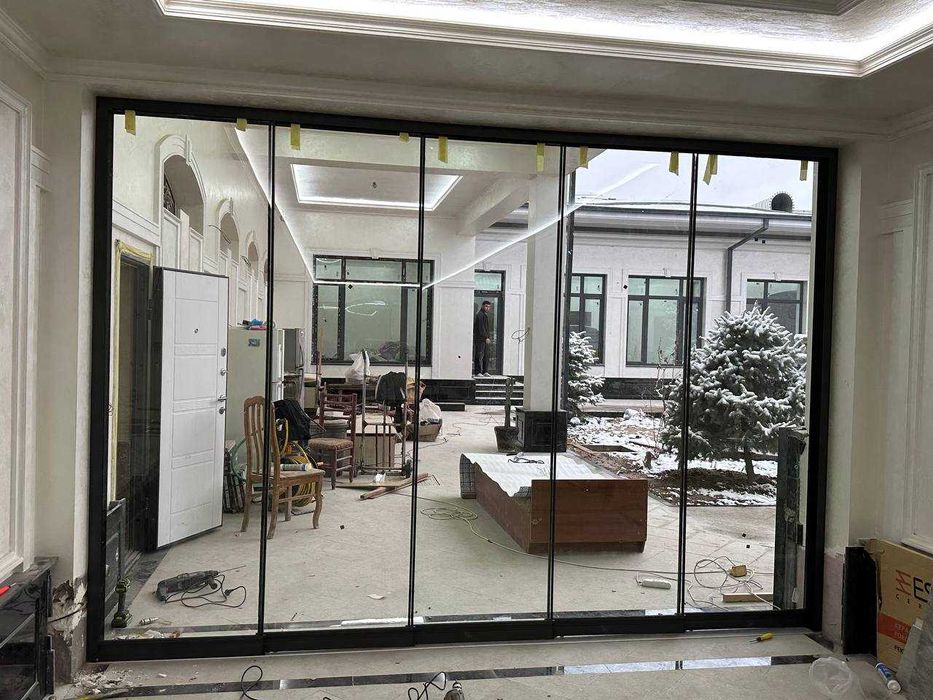 Раздвижные двери и окна  перегородки между комнатами