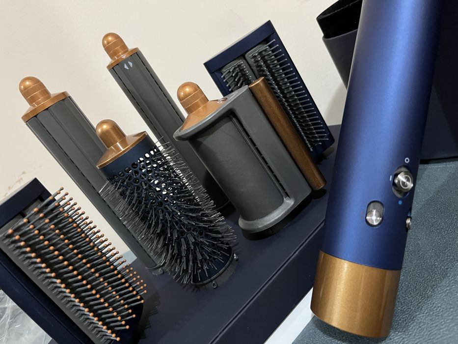 Dyson Airwrap sotiladi