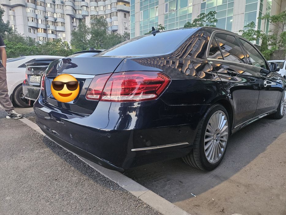 Задний бампер w212 оригинал