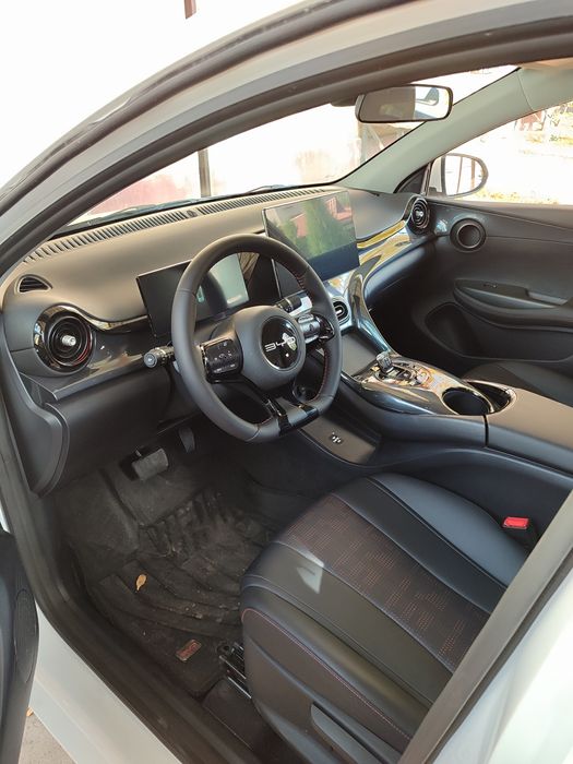 Byd e2 luxury sotiladi holati yaxshi