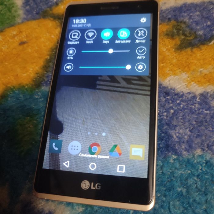 Телефони Самсунг и LG