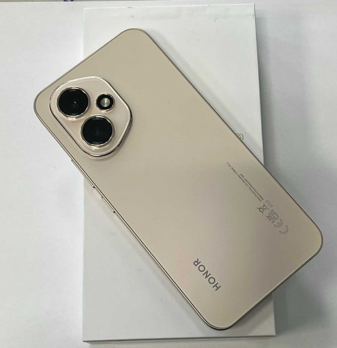 ***ПЕРФЕКТЕН*** Honor 400 8/512GB