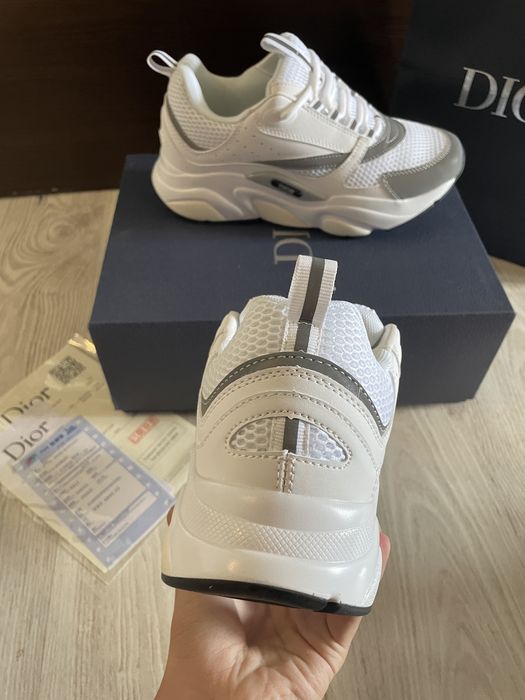 Dior b22 diferite marimi