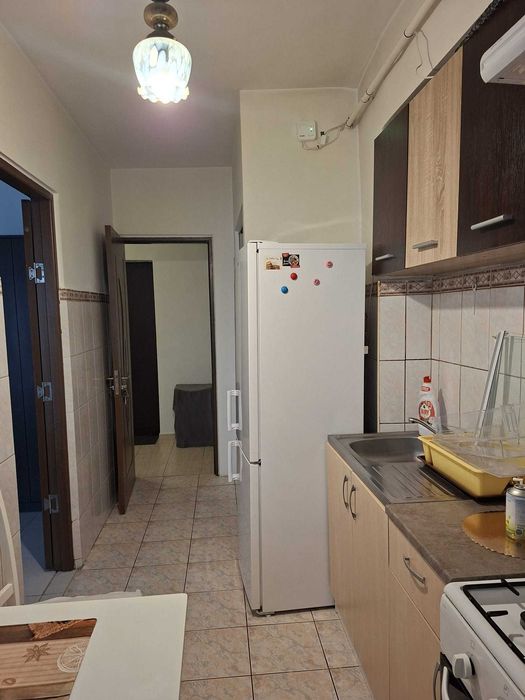 Apartament o camera - zona Nicolina