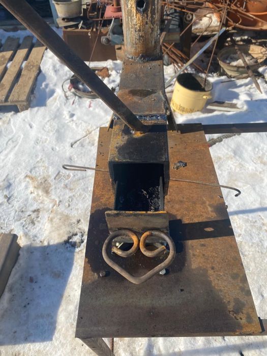 колдан жасалган маймен жасайтын печь