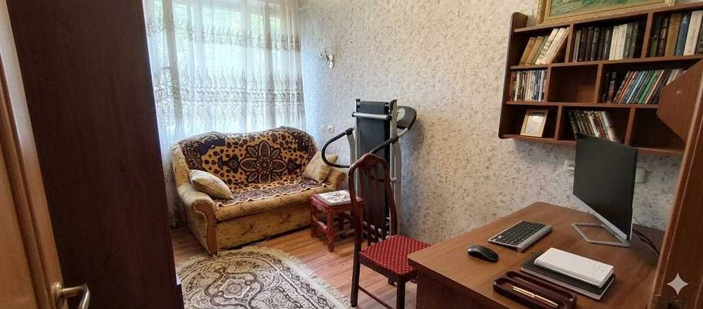 Срочно! Продается 3-ком квартира на Каракамыш 2/3 Алмазарский район