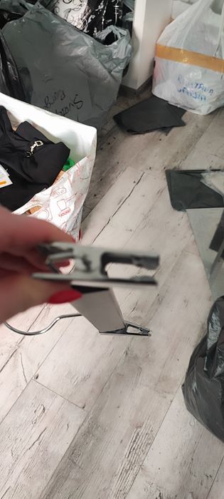 Дървени закачалки -щипки