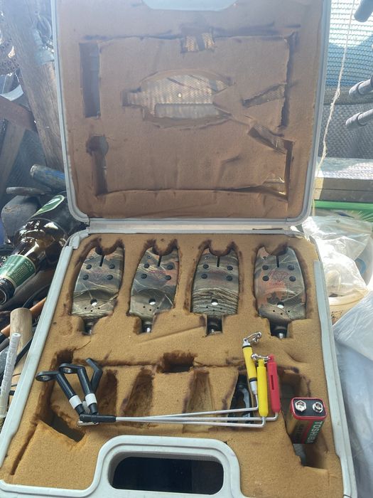 Sezori de pescit si trei suigari