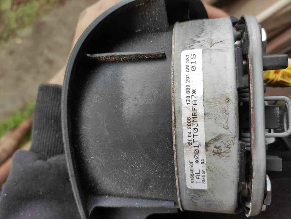 Vând airbag volan Skoda Octavia 2