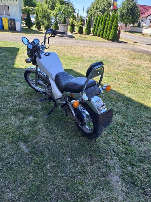 Motocicletă Daelim 125cc