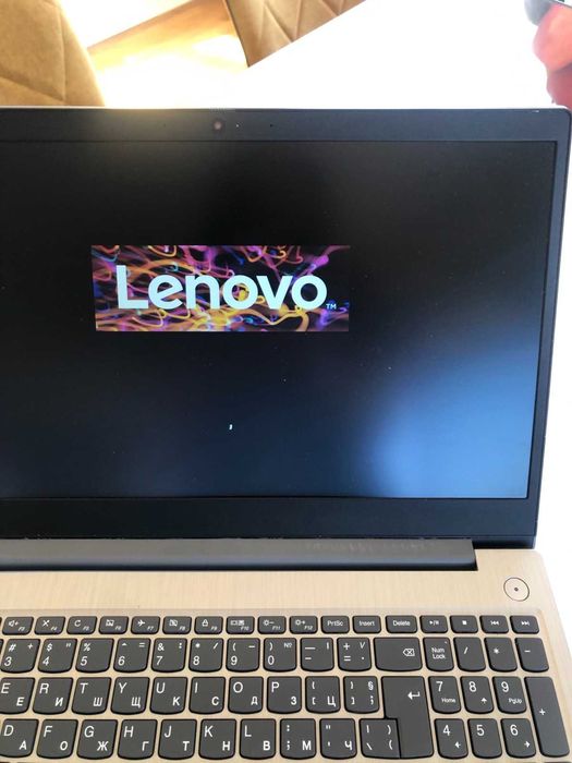 Лаптоп Lenovo IdeaPad 3
