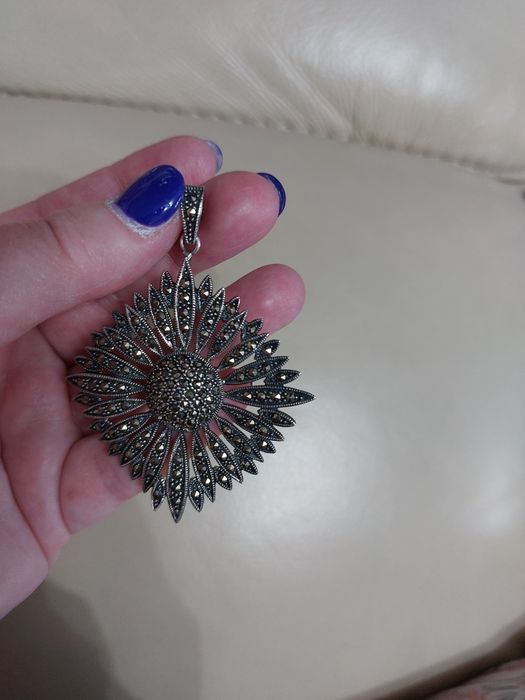 Pandant superb, masiv din argint 925 si marcasite