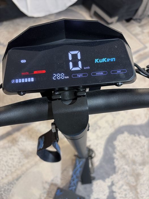 Vând trotineta electrică Kukirin G2 2025 – ca nouă!