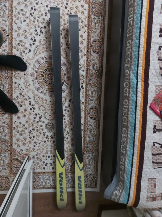 Лыжи горные без ботинок