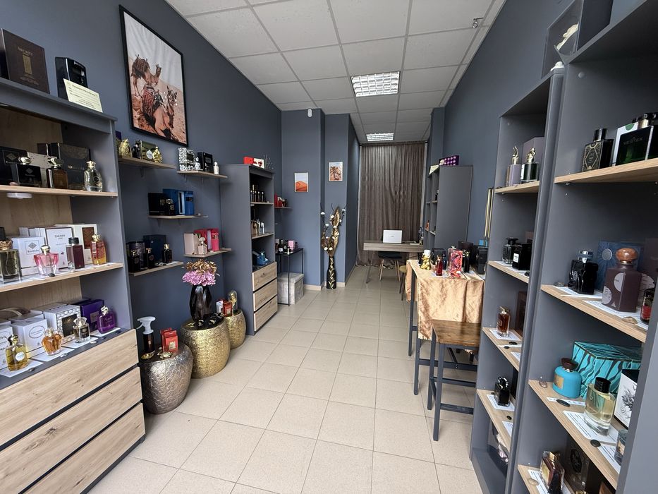 Продава се Магазин в Благоевград, Еленово 1 - 50 кв.м за 57 €/кв.м - Снимка #2