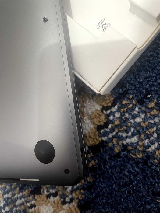 MacBook Air  13-inch 6/512