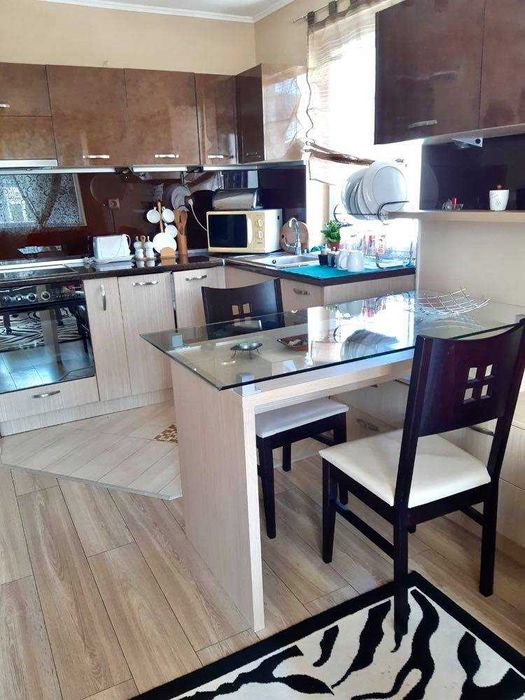 Дава се под наем Двустаен апартамент в Бургас, Славейков - 55 кв.м за 178.5 € - Снимка #16