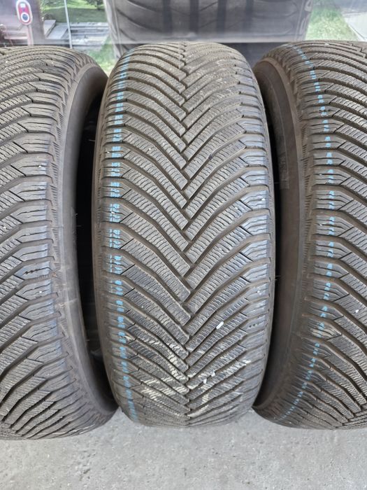 235/60/18 MICHELIN 4бр