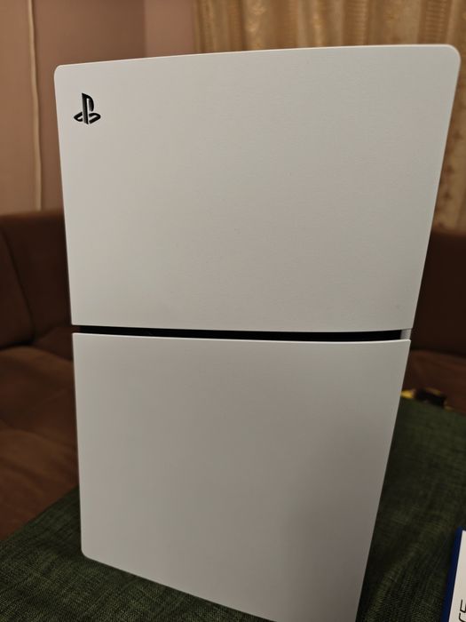 Playstation 5 Digital Edition 825GB CFI-2116 + Disc Drive