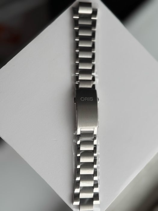 Верижка за часовник Oris чисто нова