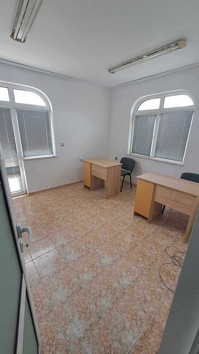 Дава се под наем Офис в Монтана, Жерави - 61 кв.м за 259.08 € - Снимка #2