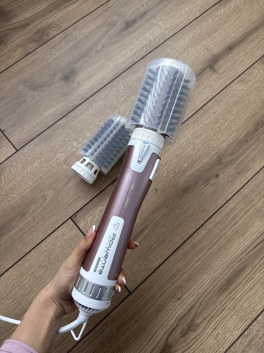 Въртяща четка сешоар Rowenta