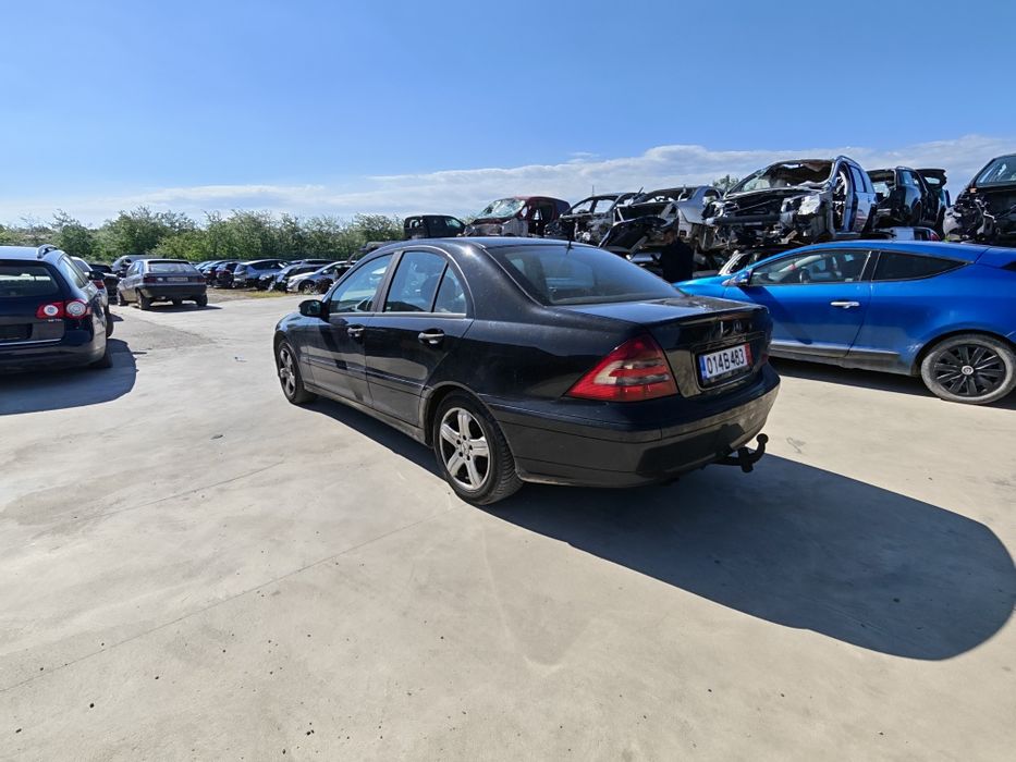 Mercedes C220 cdi 150k. На части